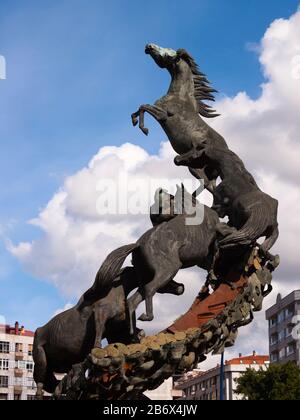 Sculpture chevaux en Espagne Square à Vigo, Pontevedra, Galice, Espagne. Banque D'Images