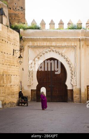 À l'intérieur des murs de la ville de Fes, au Maroc Banque D'Images