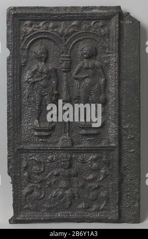 Bachelplaat met twee vrouwenfiguren, Lucretia en Judith Kachelplaat van gietijzer, verdeeld dans les zones de twee. Dans de bovenste zone onder bogen twee vrouwenfiguren op een console; liens Lucretia en rechts Judith. Zij hebben beide een doek om hun intermédiaire gedrapeerd en worden van elkaar gescheiden porte een colonnet. Bladornement Boven de bogen. Dans la zone de onderste een halffiguur te midden van bladornement. Fabricant : gieter: AnoniemPlaats fabrication: Duitsland Dating: 1550 - 1600 matériau: Ijzer Techniek: Gieten Dimensions: H 62,0 cm. × b 38,0 cm. × g 23 kg Objet: (Histoire de) Lucretiahet boek Banque D'Images