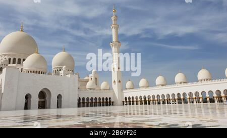 La Grande Mosquée Sheikh Zayed Banque D'Images