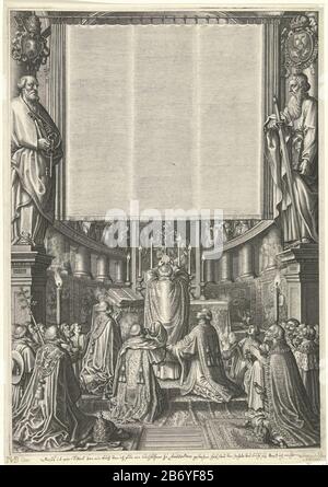 Kerkinterieur met eucharistieviering le chœur de l'église pend un rideau flanqué d'images de Pierre et Paul. Vers le haut de l'autel, où: Un retable avec l'adoration de l'enfant du Christ, le prêtre dit la messe à Dieu. Derrière lui, plusieurs personnes s'agenouillent dans la prière, sous Qui : le Pape et l'empereur du Saint Empire romain. Dans les coins supérieurs des armoiries du Pape et du keizer. Fabricant : printmaker: Simon van de Passe (propriété cotée) conçu par: Monogrammiste DVB (propriété cotée) Lieu de fabrication: Copenhague Date: 1629 Caractéristiques physiques: Engraa; épreuvage Banque D'Images