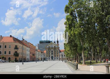 Place du Congrès et parc Zvezda, Ljubljana, Slovénie Banque D'Images