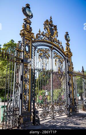 Porte d'entrée du Parc Monceau, Paris, France Banque D'Images