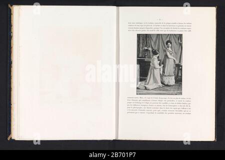 Knielende vrouw verstelt een jurk Agenouiller femme ajuste une robe type d'objet: Impression photomécanique Numéro d'article: RP-F 2001-7-163-6 Inscriptions / marques: Inscription, recto, imprimé: 'CB' Fabricant : Photographe: Constante Puyoclichémaker: Fabrication anonyme de place : France Dating: CA. 1886 - en avant ou en avant 1896 matériel: Technique du papier: Autotypique Dimensions: Photo: H 148 mm × W 110 mmToelichtPrent à la page 3. Objet: Femmes adultes, réparation  intérieur des vêtements  représentation d'un bâtiment Banque D'Images