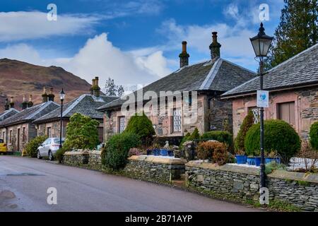 Luss, sur les rives du Loch Lomond, en Écosse Banque D'Images