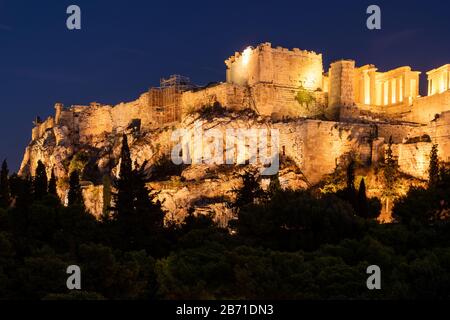 L'Acropole d'Athènes la nuit Banque D'Images