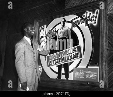 Canada LEE à la première de New York le 1 mai 1941 au Palace Theatre of CITIZEN KANE 1941 réalisateur Orson Welles scénario Herman J. Mankiewicz et Orson Welles musique Bernard Herrmann Mercury Productions / RKO radio Pictures Banque D'Images