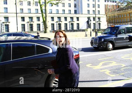 Baronne Evans de Bowes arrivant à Whitehall, Westminster, Londres, Royaume-Uni pour une réunion COBR [ COBRA ] sur le virus COVID 19 Corona. Réunion des salles d'information du cabinet le 12 mars 2019. Leader de la Chambre des Lords Natalie Jessica Evans depuis 2016. Longue fonction publique. Banque D'Images