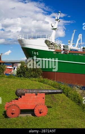 Boatyard Dans Le District De Skansen, Tromso City, Comté De Troms, Norvège, Scandinavie Banque D'Images