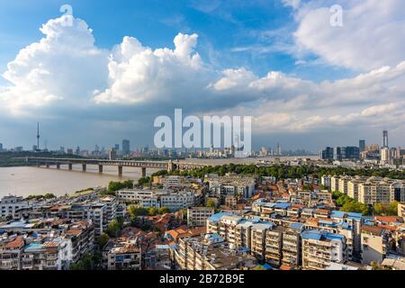 Panorama de Wuhan, pont fluvial yangtze, chine Banque D'Images