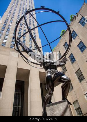 Statue de l'Atlas au Rockefeller Center Banque D'Images
