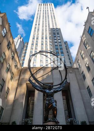 Statue de l'Atlas au Rockefeller Center Banque D'Images