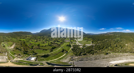 Vue panoramique à 360° de L'ancien théâtre de Dodona, Ioannina, Grèce