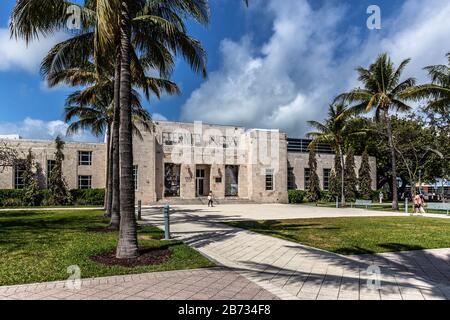 The Bass Museum of Contemporary art, Collins Park, Miami Beach, Floride, États-Unis. Banque D'Images