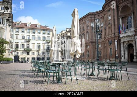 Turin, Italie. 13 mars 2020. Le centre de Turin le deuxième jour de la fermeture totale pour le coronavirus dans la photo: Crédit: Agence indépendante de photo/Alay Live News Banque D'Images