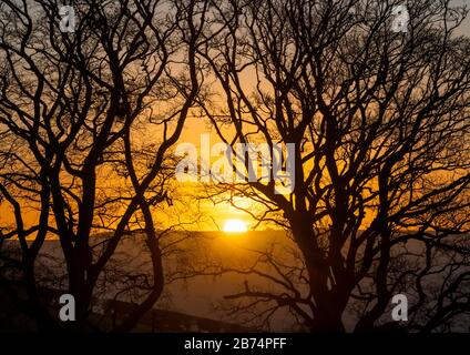 Lever du soleil sur le long Mynd, vu de Linley Hill, près de Norbury, Shropshire. Banque D'Images