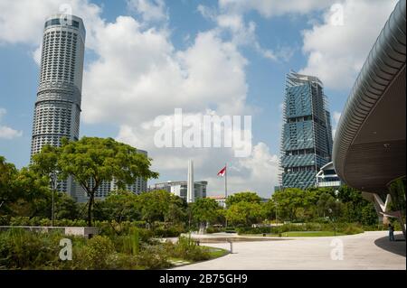 03.02.2018, Singapour, République de Singapour, Asie - vue sur la Tour de South Beach, un complexe de bâtiments à usage mixte au centre-ville de Singapour. Le complexe comprend l'hôtel JW Marriott, des bureaux, des boutiques et des unités résidentielles. La tour de Swissotel The Stamford est sur la gauche. [traduction automatique] Banque D'Images