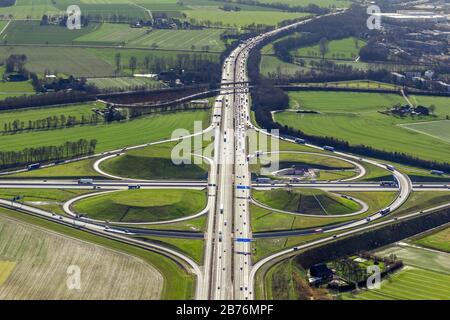 , intersection des autoroutes A 2 et A 1, Kamener Kreuz, 14.02.2014, vue aérienne, Allemagne, Rhénanie-du-Nord-Westphalie, région de la Ruhr, Kamen Banque D'Images