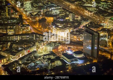 , centre ville de Düsseldorf avec bâtiment Dreischeibenhaus et théâtre, 13.12.2012, vue aérienne, Allemagne, Rhénanie-du-Nord-Westphalie, Bas-Rhin, Düsseldorf Banque D'Images