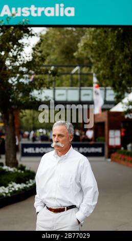 Chase Carey lors d'une conférence de presse à la suite de l'annulation du Grand Prix australien de Formule 1 2020 au milieu des préoccupations du virus Corona (COVID-19). Banque D'Images