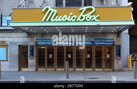 New York, États-Unis. 13 mars 2020. Cher Evan Hansen sur Broadway musical annulé en raison de l'éclosion de COVID-19 au Music Box Theatre (photo de Lév Radin/Pacific Press) crédit: Pacific Press Agency/Alay Live News Banque D'Images