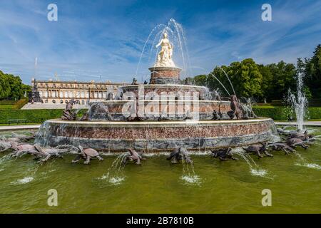 Fontaine de Latona à Herrenchiemsee construite sur Herreninsel en Bavière, semblable au château de Versailles Banque D'Images