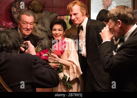 Michael GAMBON et RENEE ZELLWEGER à JUDY (2019), dirigés par RUPERT GOOLD. Crédit: Xxème Siècle-Fox / Album Banque D'Images