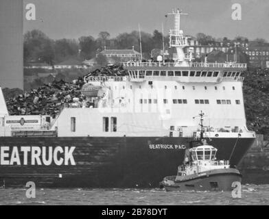 Wirral,uk Bateaux sur la rivière Mersey crédit Ian FairBrother/Alay stock Photos Banque D'Images