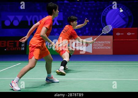 Londres, Royaume-Uni. 14 mars 2020. Birmingham. 14 mars 2020. Du Yue (L)/Li Yinhui, de Chine, rivalisent pendant le match semi-inal double des femmes contre Lee So Hee/Shin Seung Chan, de Corée du Sud, lors Du tournoi de badminton ouvert 2020 de l'Angleterre à Birmingham, en Grande-Bretagne, le 14 mars 2020. Crédit: Tim Irlande/Xinhua/Alay Live News Banque D'Images