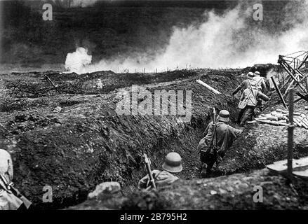 Entraînement des troupes de réserve allemandes Sedan mai 1917 3. Banque D'Images