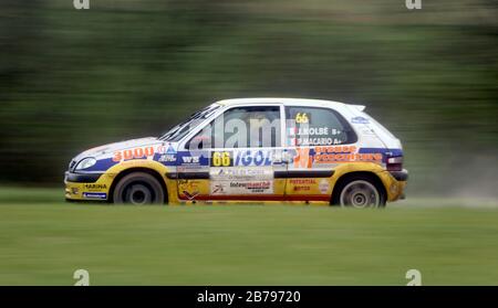 14 mars 2020. Saint Denoeux, pas de Calais, France. Rallye du Touquet. Le 60ème Rallye du Touquet serpente dans la campagne française. La Ra Banque D'Images