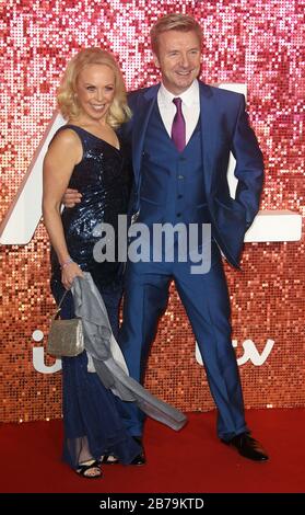 9 Novembre 2017 - Londres, Angleterre, Royaume-Uni - Gala Itv 2017, Londres Palladium - Arrivées De Tapis Rouges Spectacles De Photos : Jayne Torvill Et Christopher Dean Banque D'Images