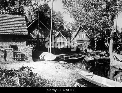 Bauerngehöft im Spreewald, historische Aufnahme, CA. 1920, Brandebourg, Allemagne Banque D'Images