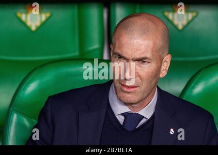 SÉVILLE, 22-12-2019. Primera División Spanish League. LaLiga. Estadio Benito Villamarín. Zinedine Zidane (Real Madrid) pendant le jeu Real Betis - Real Madrid. Banque D'Images