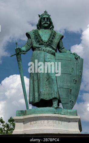 Charles Ier, également connu sous le nom de Charles Robert (1288 – 16 juillet 1342) fut roi de Hongrie et de Croatie de 1308 à sa mort. Place des héros, Budapest, Hongrie Banque D'Images