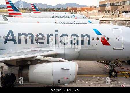 Avions American Airlines vus à l'aéroport international de Phoenix Sky Harbor. Banque D'Images