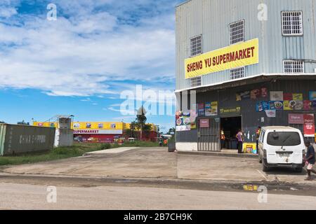 boutique de supermarchés chinois dh MADANG PAPOUASIE-NOUVELLE-GUINÉE magasins de la ville bâtiment extérieur Banque D'Images