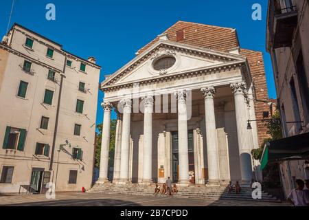 Venise, Italie - 16 août 2018 : la Chiesa di San Nicolo da Tolentino Banque D'Images