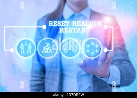 Écrit remarque montrant Réinitialiser réaligner redémarrer. Concept d'affaires pour la vie l'audit va vous aider à mettre les choses en perspectives Banque D'Images