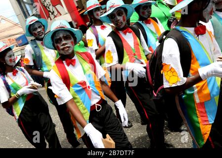 Carnival 2020 – Parade des personnages traditionnels, Trinité-et-Tobago, W.I. Banque D'Images