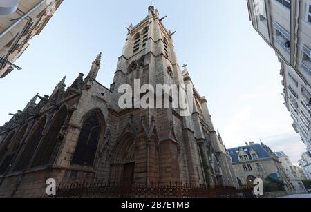 Façade de l'église médiévale de Saint-Séverin à Paris Banque D'Images