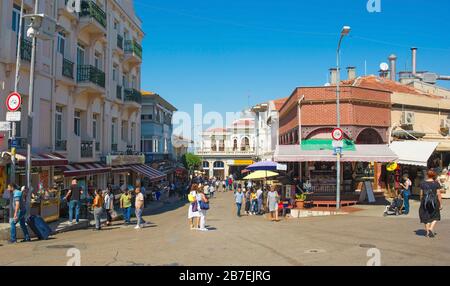 Buyukada, Turquie-18 septembre 2019. Une rue animée à Buyukada, 1 des îles des Princes, AKA Adalar, en mer de Marmara au large de la côte d'Istanbul Banque D'Images