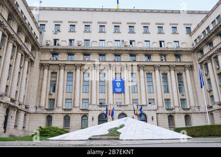Bucarest, Roumanie - 14 mars 2020: Bâtiment du Ministère de l'intérieur (roumain: Ministerul Afacerilor Interne), ancien siège du Centr Banque D'Images