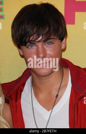Zac Efron au Teen Choice Awards 2006 - salle de presse à l'amphithéâtre Gibson de Universal City, CA. L'événement a eu lieu le dimanche 20 août 2006. Photo par: SBM / PictureLux Banque D'Images