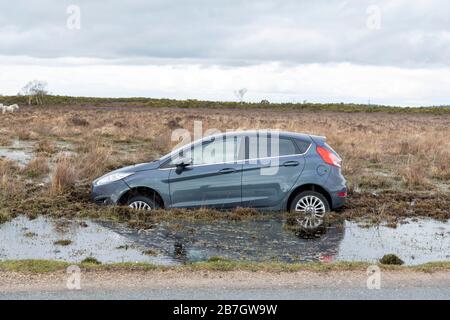 Ford Fiesta exceptionnellement garée dans la Nouvelle forêt 2020 Banque D'Images