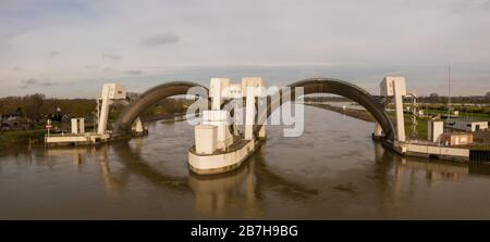Hagestein, Pays-Bas; le complexe Hagestein, barrage et écluse debout Banque D'Images