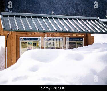 Un kiosque d'information à Manning Park, en Colombie-Britannique, au Canada Banque D'Images