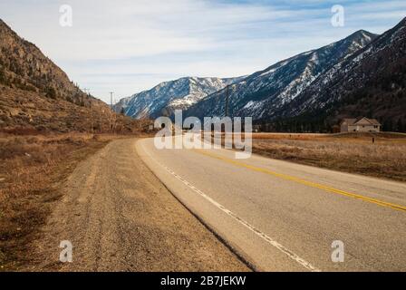 BC Highway 3, près de Keremeos, Colombie-Britannique, Canada Banque D'Images