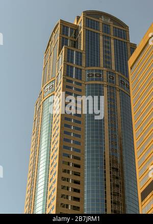 SEATTLE, WA, États-Unis, - JUIN 2018 : immeuble de bureaux dans le centre-ville de Seattle. Banque D'Images