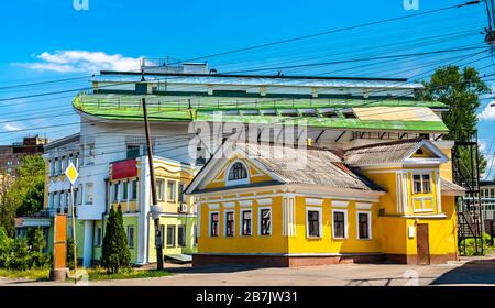 Maisons traditionnelles dans la vieille ville de Nizhny Novgorod, Russie Banque D'Images